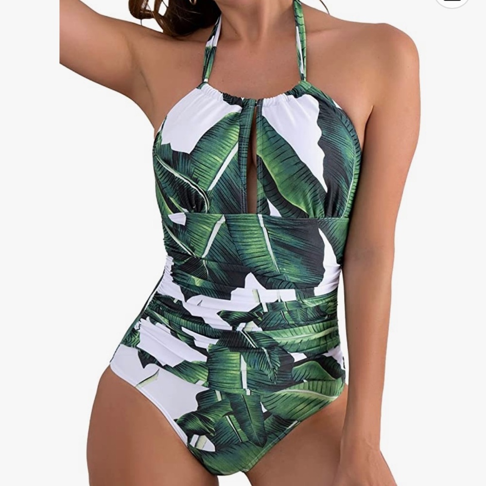 B2PRITY 2XL Green Leaf Halter One Piece‎ With Side Ruching